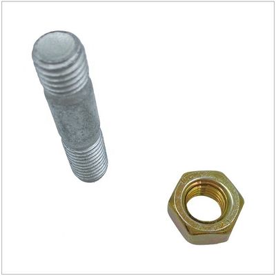 OE NO Q1231035 Sinotruk howo HW19710 Truck HW15710 GearBox parts bolt Standard Size