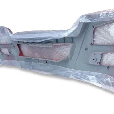 OEM Service Accepted and Car Body Accessories for Sinotruk HOWO Truck Bumper WG1642241021