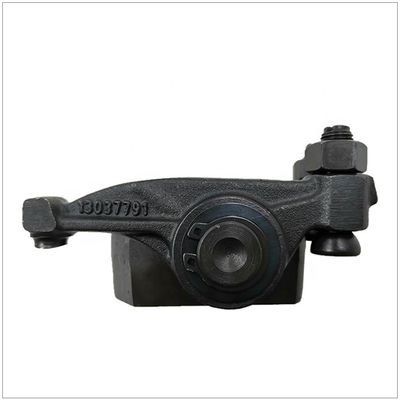 Weichai DEUTZ 226B-6 Engine Rock Arm Assembly with Metal Rocker Arm Bracket 13027828 13037828 12159630 12214103