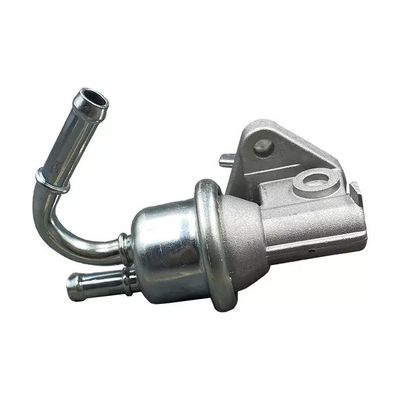 Steel Construction Oil Transfer Pump 15471-35013 for Kubota V2203 Engine Excavator Durable Steel Material