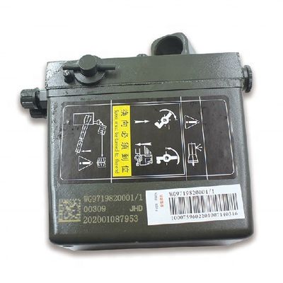 10kg Weight WG97198200011 Cabin Lifting Pump for Sinotruk HOWO STR Truck Cab Parts Diesel Fuel Lift Pump in Green