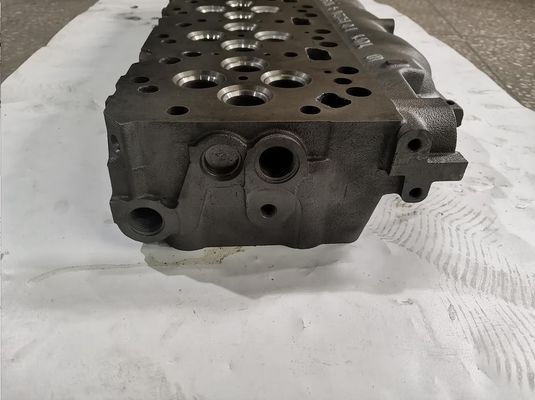 KOMATSU PC220-8 Excavator 6754-11-1101 6D107 Cylinder Head Sub Assembly with and Online Support Vedio Technical Support