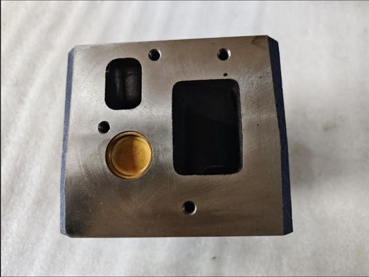 Standard Size Disesl Fuel Engine Cylinder Head Assembly for Weichai WP10.290E32 213KW 290PS Diesel Fuel Disesl