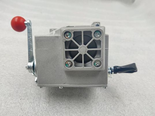 Weichai WD615.46D/WD618.42D/WD10/WP10/WP4/WP6 Engine Electric Adjustable Oil Pump Electromagnetic Actuator 100% Truck Bolts