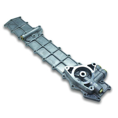 OE NO. ME033687 14.0L 6D34 6D14 6D15 6D31 6D16 4HK1 Sk200-5 Oil Cooler Cover for Mitsubishi ISUZU Diesel Engine Excavator