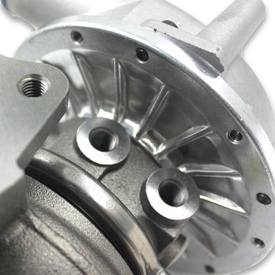 Steel Diesel Engine Turbocharger Isuzu 4HK1 4bd1 8960302170 Corrosion Proof