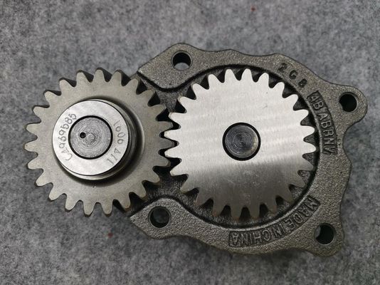 Truck Fuel Gear Diesel Engine Oil Pump for Cummins Dongfeng 4BT3.9 4BT3.9C 4939585 4040569 4040568 4955280