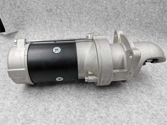 3935071 Cumminss QSB4.5 Engine Starter 12V 4KW 10T for Versatile in Heavy Duty Applications