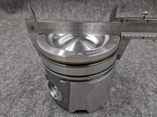Dongfeng Cumminss Heavy Truck Engine Piston in Standard Size for Construction Works