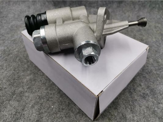 Dongfeng Tianlong and Dongfeng Hercules 0.7kg Engine Fuel Pump Powered by Dongfeng Cumminss 6CT