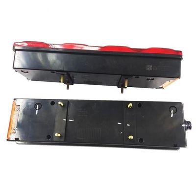 HOWO A7 SITRAK Rear Tail Lamp Heavy Duty Truck Parts WG9925810002 WG9925810001