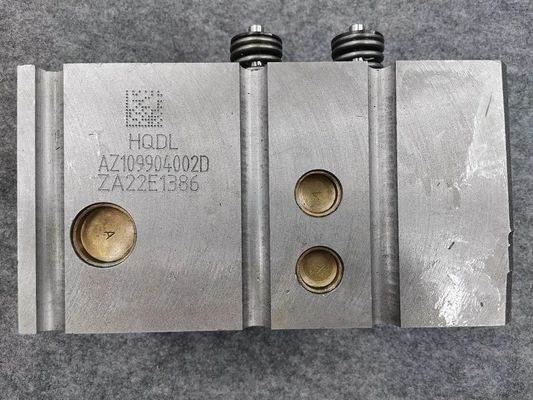 STD Engine AZ1099040002 Sinotruk Howo Truck Diesel Engine Cylinder Head