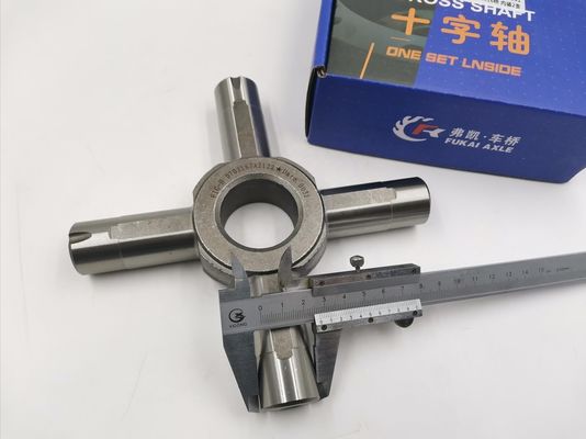 Metal SINOTRUK AC16 Drive Axle Spare Parts Interwheel Differential Cross Axle 100% -