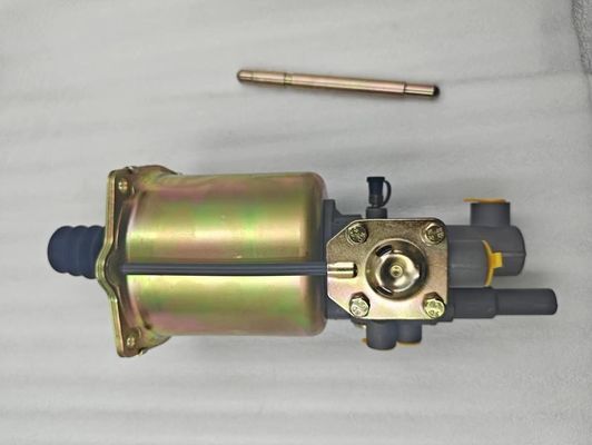 WG9725230042 Clutch Master Booster Cylinder for Sinotruk Howo A7 Truck Clutch Parts Year 2023- Purpose Replace/Repair