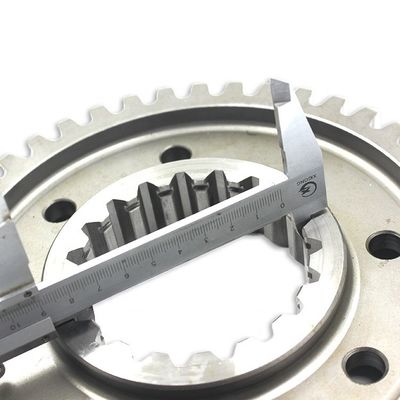 Bearing Heavy Truck Second Speed Gear Main Shaft for Sinotruk HOWO Sitrak Gearbox Parts AZ2210040206