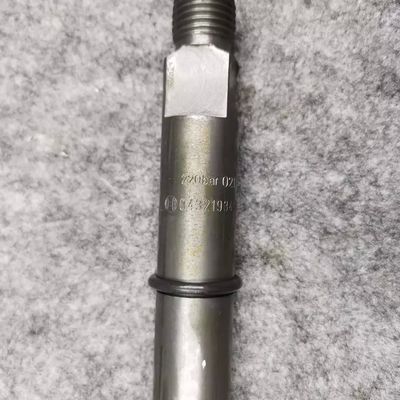 0432193498 Diesel Fuel Injector 14.0L DEUTZ BFM1013 VOLVO Truck Excavator Diesel Engine Parts