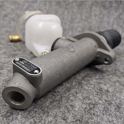 Original Aluminum Clutch Master Cylinder for LGMG SDLG MT86 MT95 MT96 MT60 Mining XUGONG DUMP Truck Parts 4120000140