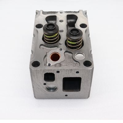 Euro II Engine Cylinder Head for HOWO SHACMAN WEICHAI WP12 Truck Model in 2012- Year Spare Parts