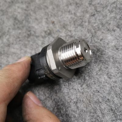2005- Year OE NO. 612600081585 0281002937 Rail Pressure Sensor for SINOTRUK HOWO SHACMAN WEICHAI WP10 WP12 LGMG MT95 Engine