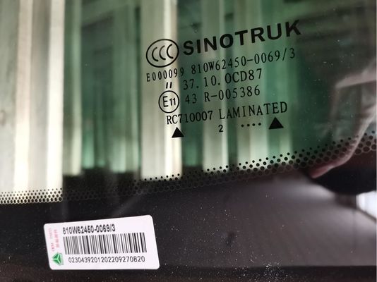Wide Body Truck Cab Parts Front Windshield Glass Sinotruk Howo SITRAK T7H T5G C7H