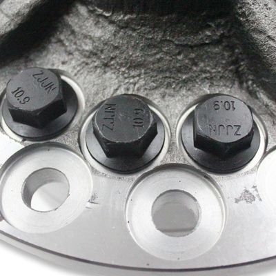 OE NO. AZ9981320020 SINOTRUK HOWO Shacman Truck Spare Parts Tractor 380HP AC16 Axle FOTON Inter Wheel Differential Housing Assembly