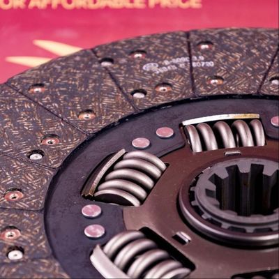 OE NO. 1878000968 1878000965 for Daf Benz Man Scanin Renault Clutch Disc JAC Car Fitment