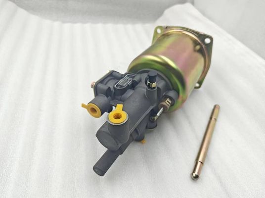 WG9725230042 Clutch Master Booster Cylinder for Sinotruk Howo A7 Truck Clutch Parts Year 2023- Purpose Replace/Repair